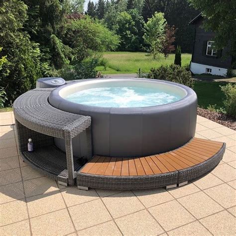 Softub 300 4 6 Person Hot Tub Spa New Inc