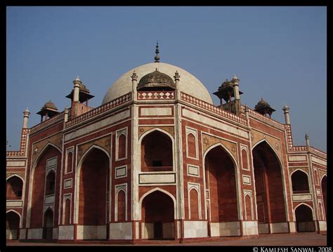 Humayuns Tomb The Tomb Is Located In Large Immaculately Flickr