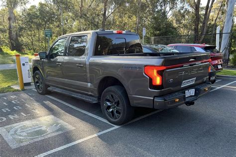 Ford F-150 Lightning electrical ute might strike in Australia - offroadingblog.com