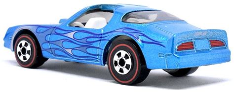 HOT BIRDのレビュー初期ホットウィールの1977 Pontiac FirebirdがSince 68シリーズから L2843 Hot Wheels 情報まとめ ホット