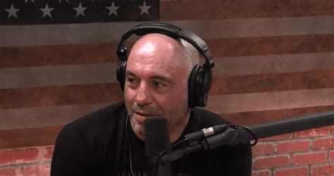 Joe Rogan Trashes Men S Physique In Recent Podcast Episode