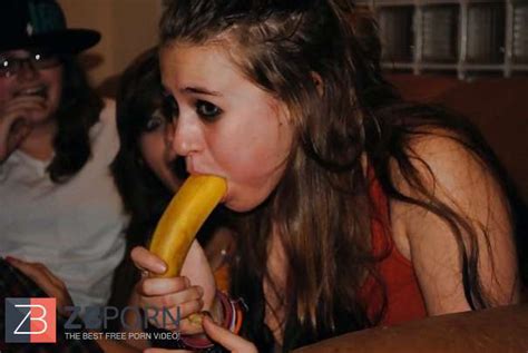 Steaming Damsels ZB Porn