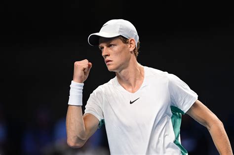 Sinner è il campione dellATP 500 Vienna Batte Medvedev al termine di