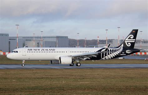 Air New Zealand D Avyl Reg Zk Nnd Msn Airbus A Flickr