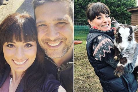 Megan Mckenna Shows Off New Flowing Blonde Locks In Sun Soaked Selfie Mirror Online