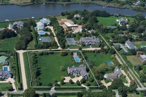 Jlo Buys Million Mansion In The Hamptons Celebrity Cribs