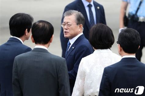 文대통령 조국 후보자 청문보고서 6일까지 재송부 요청 네이트 뉴스