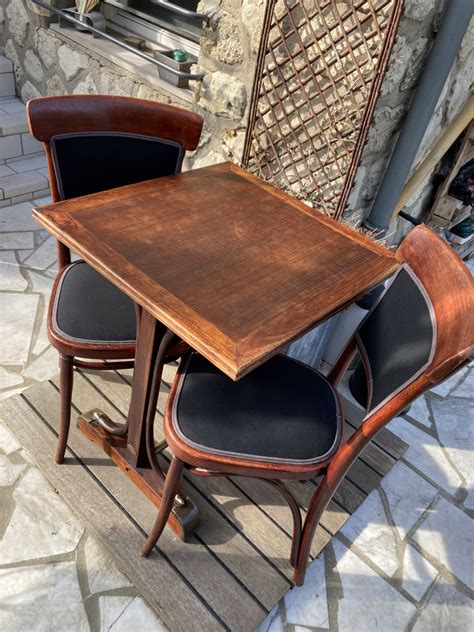 Table Bistrot Et Ses Chaises Thonet Luckyfind