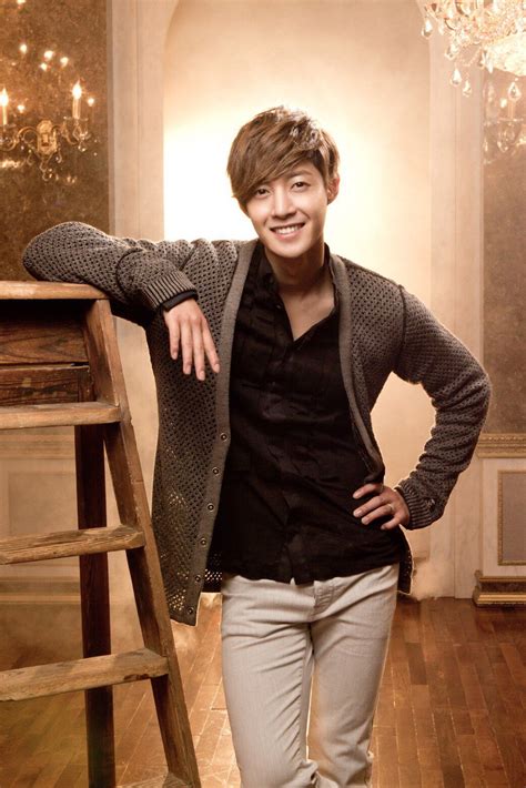 Kim Hyun Joong Korean Men Asian Men Korean Actors Playful Kiss Kim Bum Brad Pitt Kim Joon