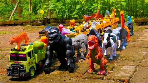 Keren Truk Oleng Angkut Gajah Sapi Beruang Singa Dinosaurus Kijang