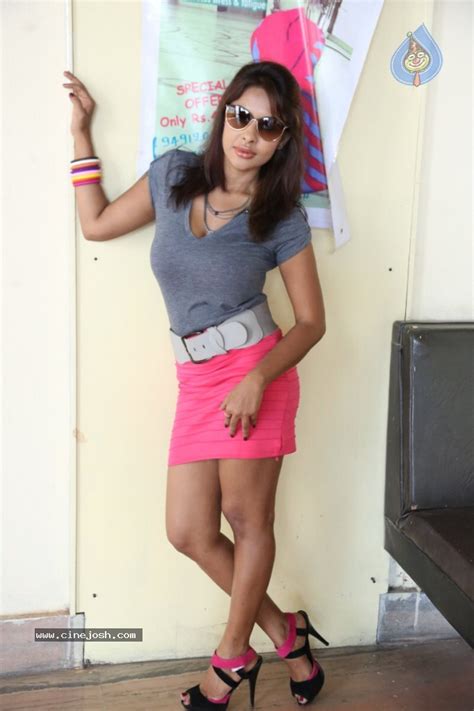 Srilekha Hot Stills Photo 89 Of 135