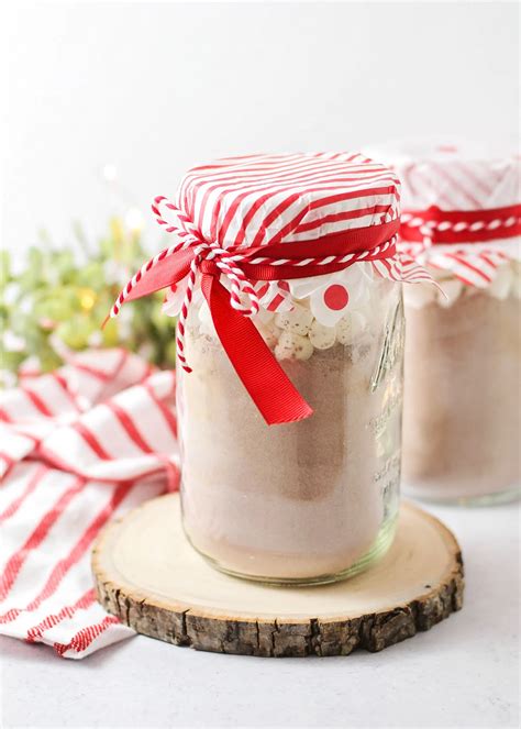 Hot Cocoa Mix In A Jar Gift Idea At Lincoln Sparks Blog