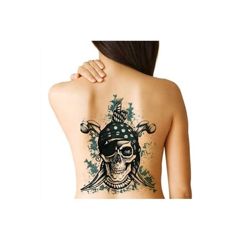 Tatouage Temporaire Ou Ephemere De Tete De Mort De Pirate