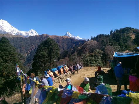 Ghorepani Poonhill Trek Guide / Tea House Package Cost & Autumn