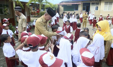 Penuh Prestasi Sd Unggulan Terbaik Di Kota Tanjung Pinang Menurut