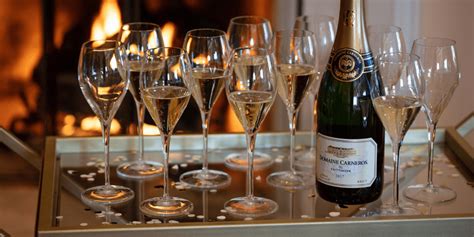 Our Guide To The Best Sparkling Wines For Christmas Winerist Magazine