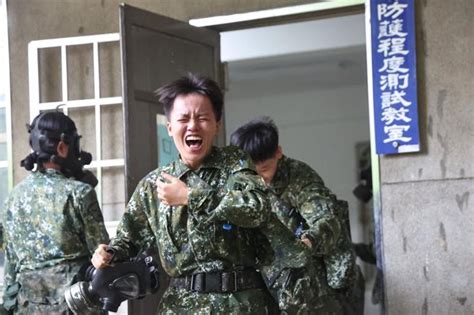 三軍九校院聯合入伍訓 化生放核訓練！毒氣室初體驗 軍事 中時新聞網