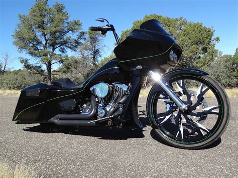 Harley Davidson Custom Big Wheel Bagger Road Glide