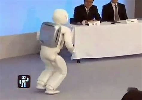 El Robot Asimo De Honda V Deo Dailymotion