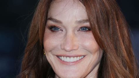 Carla Bruni Partage Une Photo Torse Nu De Nicolas Sarkozy Vidéo Dailymotion