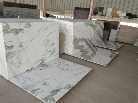 Green Onyx Marble Slabs For Flooring With Polished Finish And 20 25 Mm Thickness Size