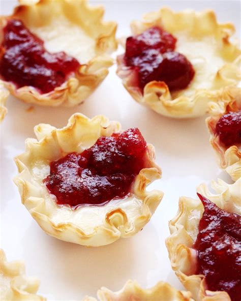 3 Ingredient Brie And Cranberry Tarts Pass Me A Spoon