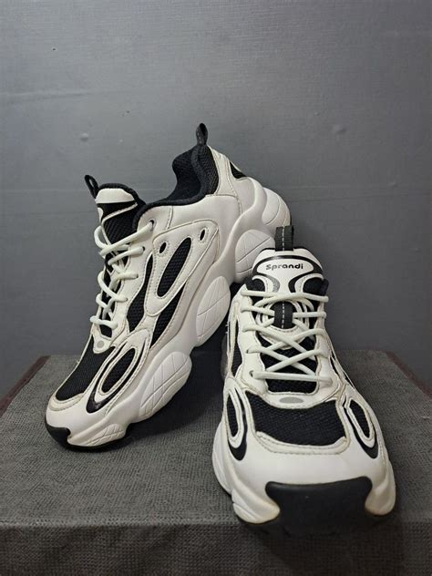 Sprandi Shoes, Men's Fashion, Footwear, Sneakers on Carousell