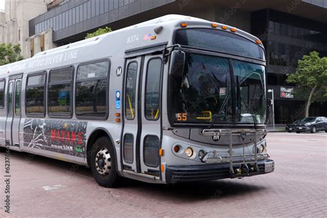 Los Angeles, California: LA Metro Bus Transit, Public Transport of Los ...