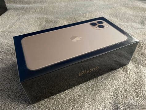 Apple iPhone 11 Pro - 512GB - Gold | Free Local Classifieds USA