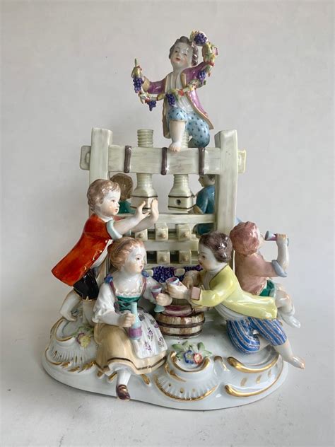 Proantic Meissen Group En Porcelaine Le Pressoir