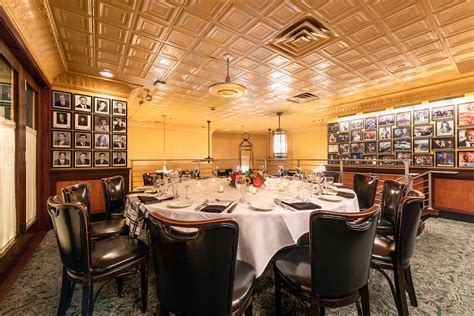 Gibsons Rosemont Private Dining and Events | Gibsons Restaurant Group