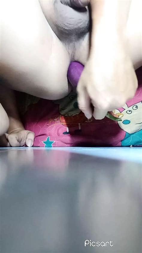 VIETNAM BOTTOM SOLO WITH DILDO XHamster
