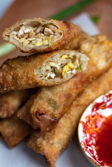 Chinese Egg Rolls Recipe - The Foreign Fork