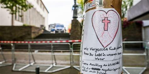 Eine Stadt unter Schock Nach Messer Anschlag hört man in Solingen