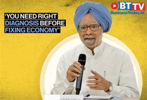 Manmohan Singh Blames Obsessed Govt For Economic Slowdown News Reel