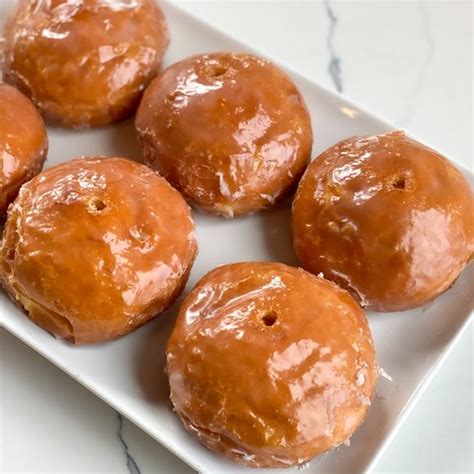 Plain Paczki6 Pack - Oakmont Bakery