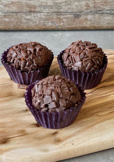 Brigadeiro Meio Amargo Da Feira Ao Baile