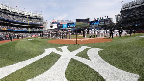 New York Yankees Sign Stealing Round 2 In Battle Over Mlb Letter