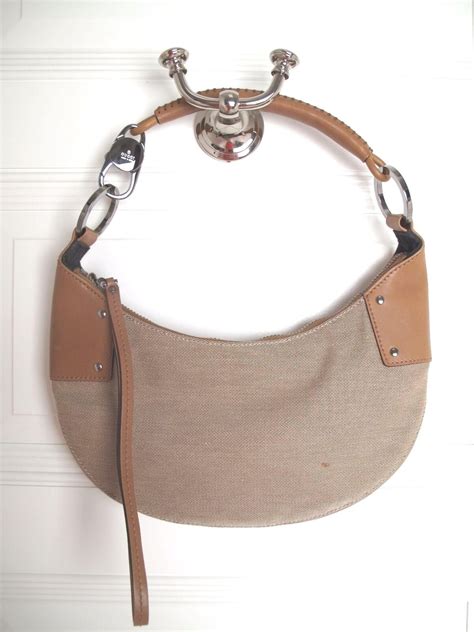 Gucci Rare Half Moon Crescent Hobo Shoulder Handbag Gem