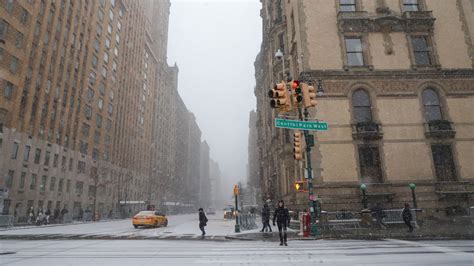 The Onset Of Winter Paralyzes New York World Today News