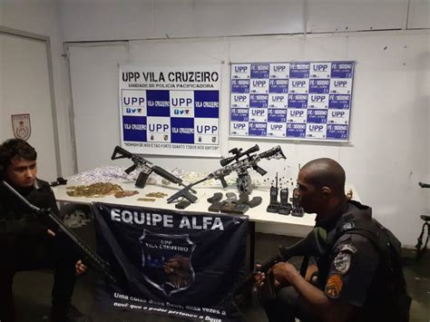 Operação no Complexo da Penha termina cinco presos MH Polícia