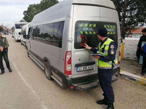 Edirne De Jandarma Ekipleri Okul Servislerini Denetledi Haberler