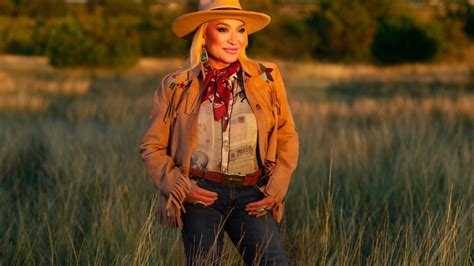 Tanya Tucker Announces Brandi Carlile Produced ‘sweet Western Sound