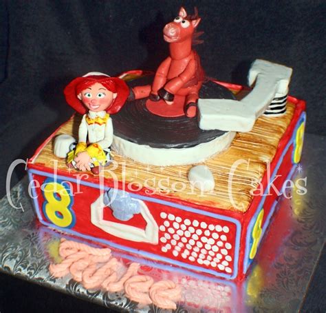 Jessie & Bullseye Cake - CakeCentral.com