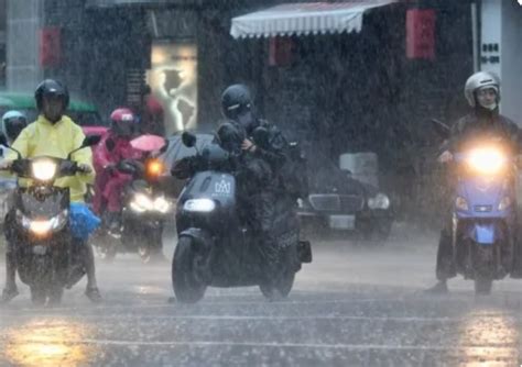 快訊／大雨特報 今天 雨炸全台 出門 帶雨具 這幾個縣市特別注意 未來一個禮拜天氣預測 Ezp9 生活網