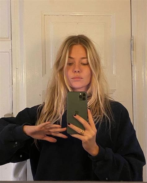 Pin By K On Hair Blonde Hair Inspiration Hair Inspo Color Blonde Hair Looks