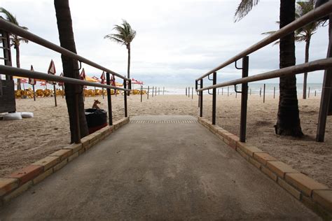 Barracas Da Praia Do Futuro Passam Por Readequa Es Para A Inclus O De