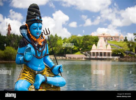 Shiva Statue And Hindu Temple At Grand Bassin Lake Mauritius Stock