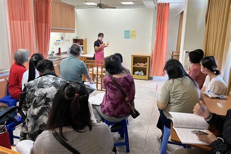 花蓮縣政府補助辦理 慈濟大學培養優質保母