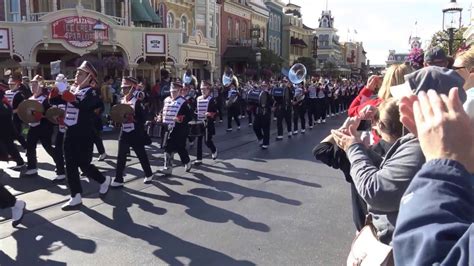 Nohs Eagle Marching Band At Walt Disney World Magic Kingdom 32116